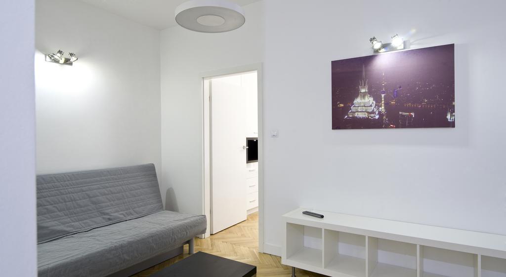 Goodnight Warsaw Apartments Jaworzynska 3 Екстер'єр фото